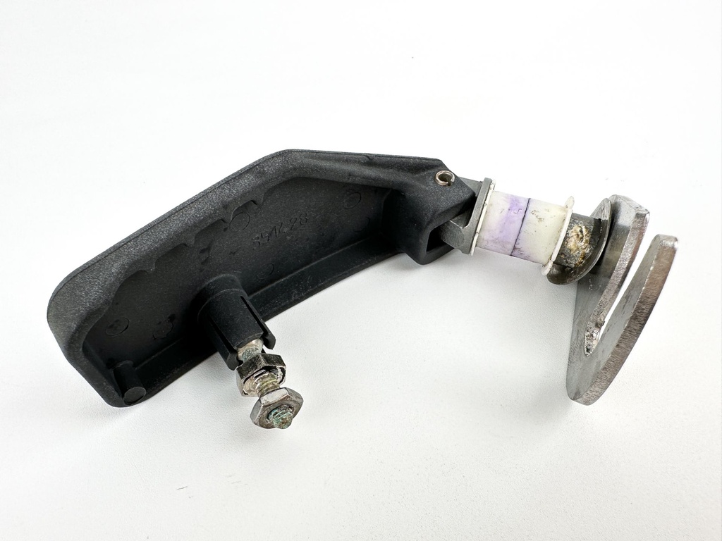 2013 Evinrude 250 HP 2 Stroke Outboard Rear Latch Handle 5005709 OEM
