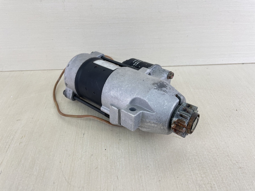 2006 Yamaha 115HP 4 Stroke Outboard Starter Motor Assembly 68V-81800-01-00