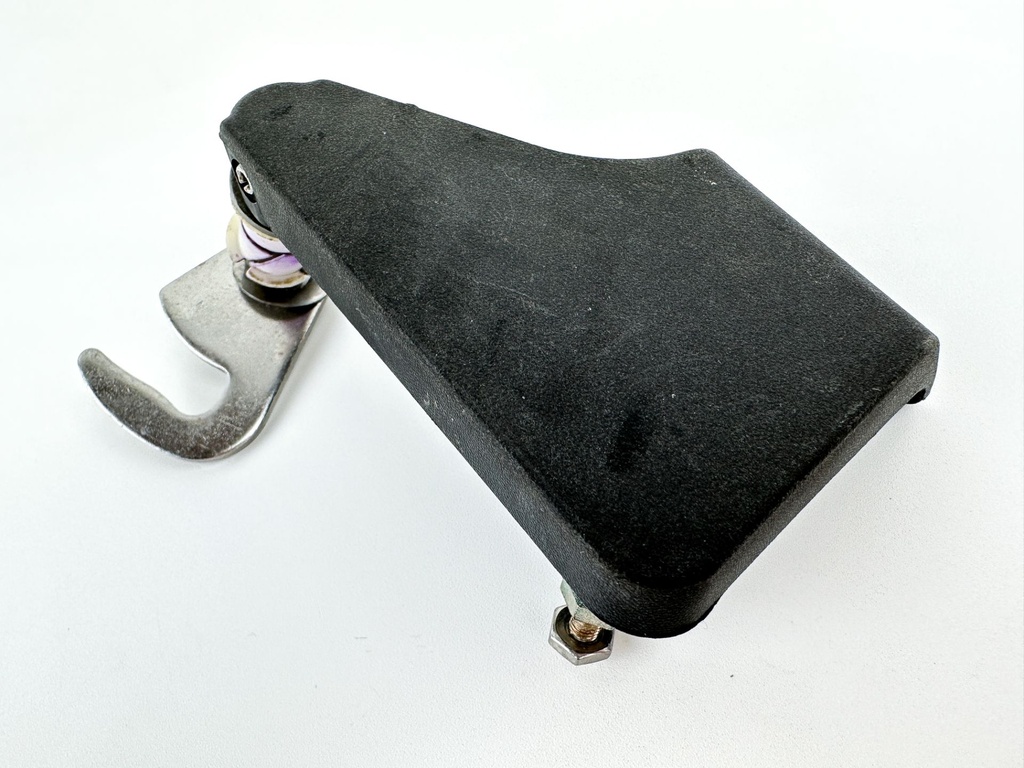 2013 Evinrude 250 HP 2 Stroke Outboard Port Latch Handle 5005707 OEM