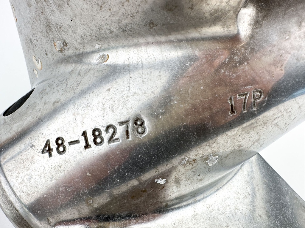 Mercury 48-18278A46 15 1/2 x 17 Propeller Outboard Engine Standard Rotation RH