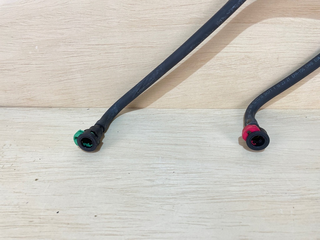 Evinrude Etec G2 150 - 200HP Fuel Supply & Return Lines 5009747 5009748