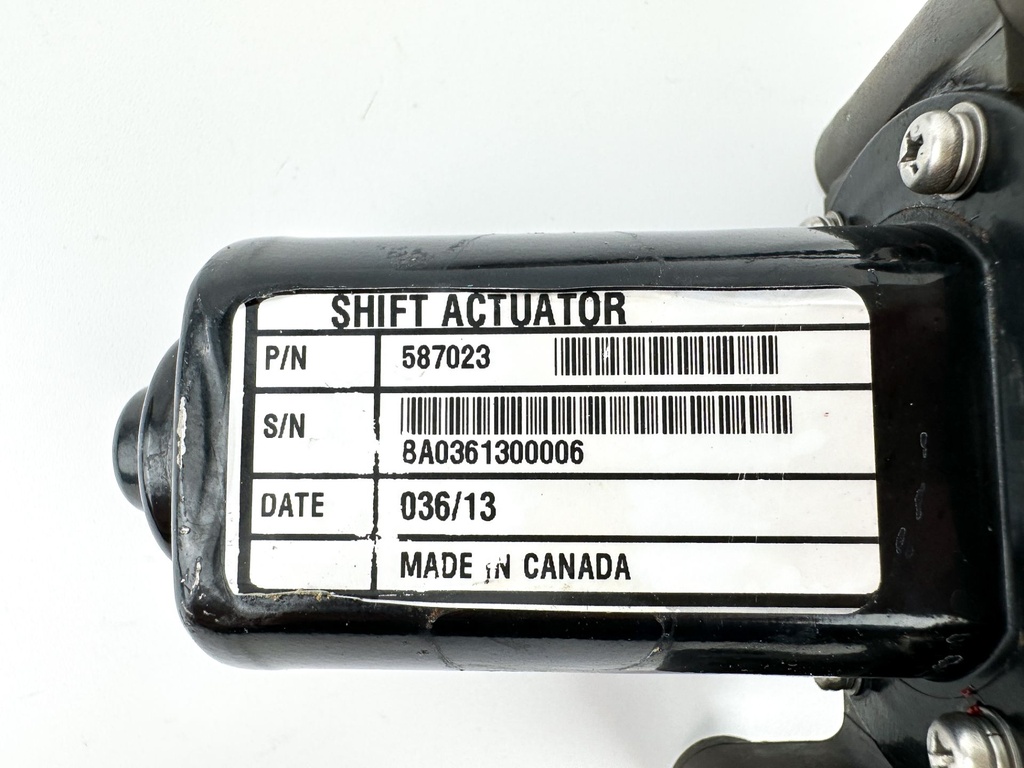 2013 Evinrude 250 HP 2 Stroke Outboard Shift Actuator 0587087 OEM