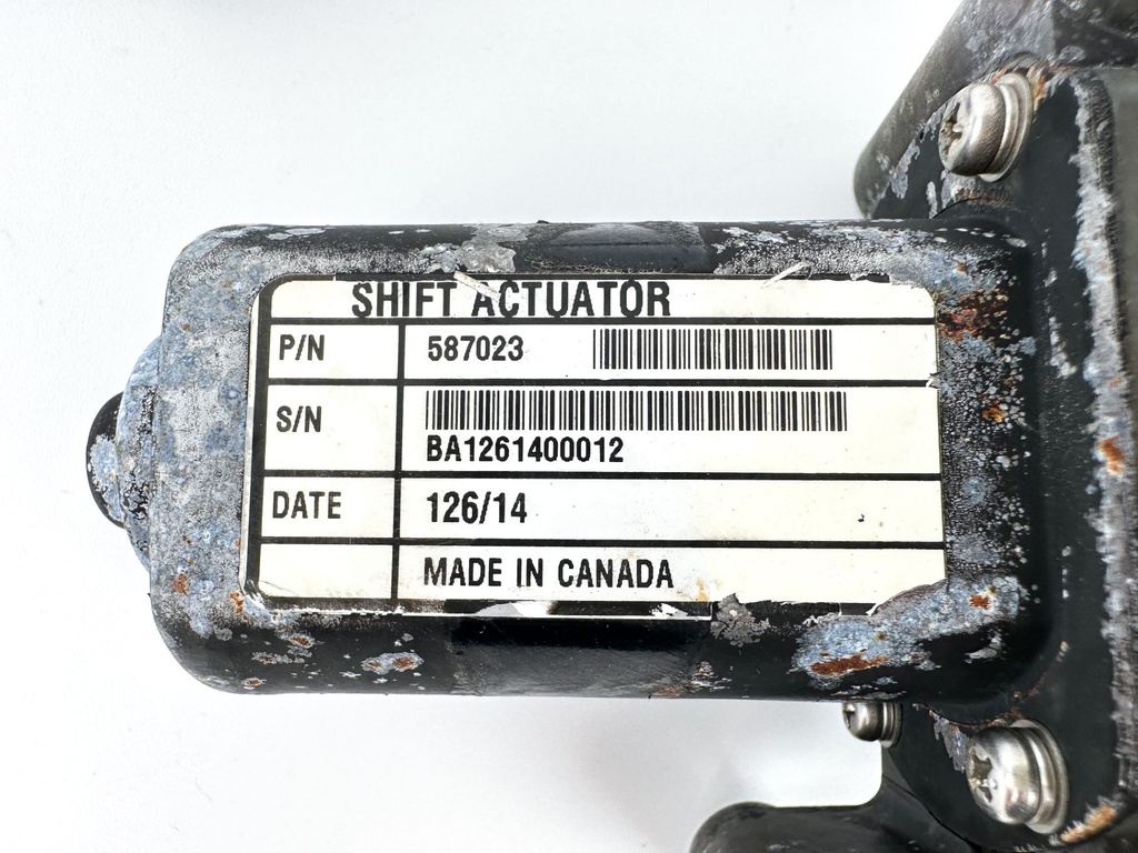 2014 Evinrude 300 HP 2 Stroke Outboard Shift Actuator 0587087 OEM
