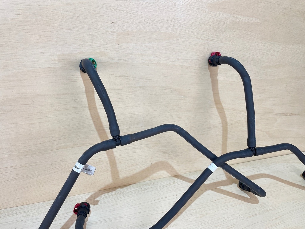 Evinrude Etec G2 150 - 200HP Fuel Supply & Return Lines 5009747 5009748