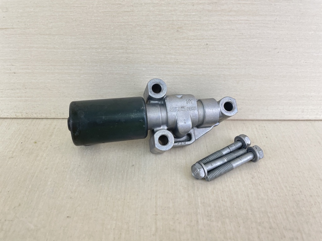 2007 Yamaha 250HP 4 Stroke Outboard Solenoid Valve Assembly 6P2-86120-00-00