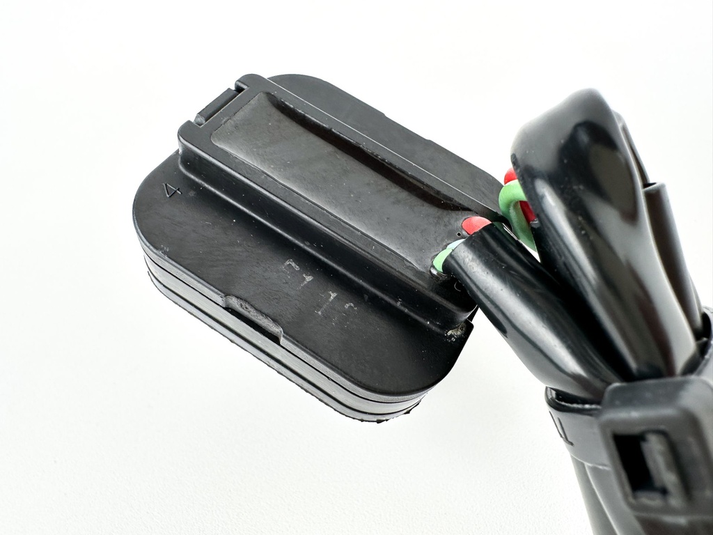 2015 Yamaha 150 HP 4 Stroke Outboard Trim Switch 69J-82563-01-00 OEM