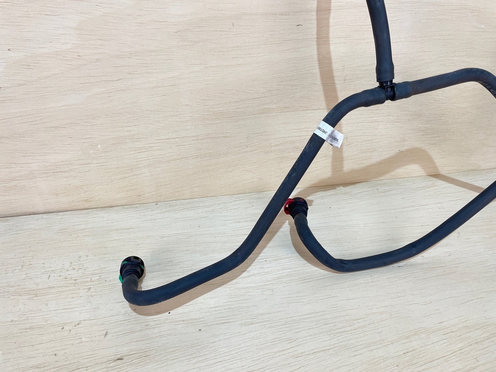 Evinrude Etec G2 150 - 200HP Fuel Supply & Return Lines 5009747 5009748