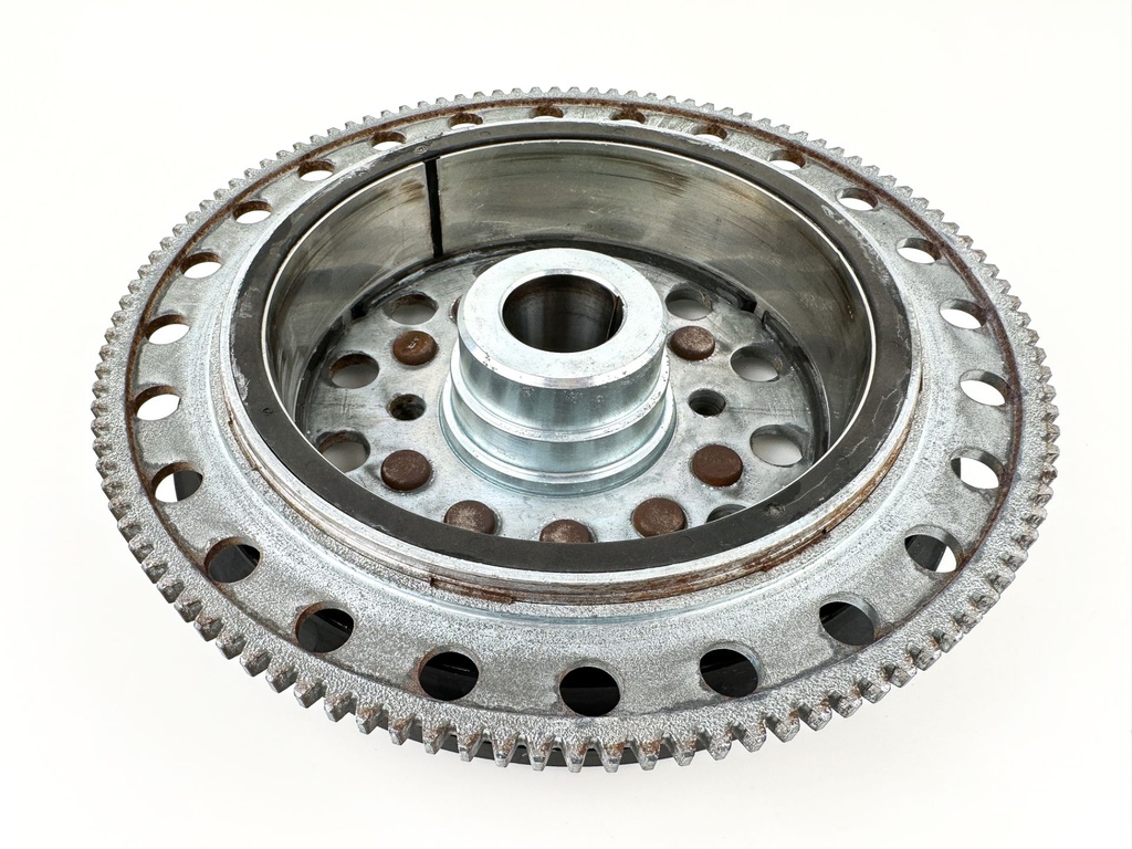 2015 Yamaha 150 HP 4 Stroke Outboard Flywheel Rotor 63P-81450-00-00 OEM