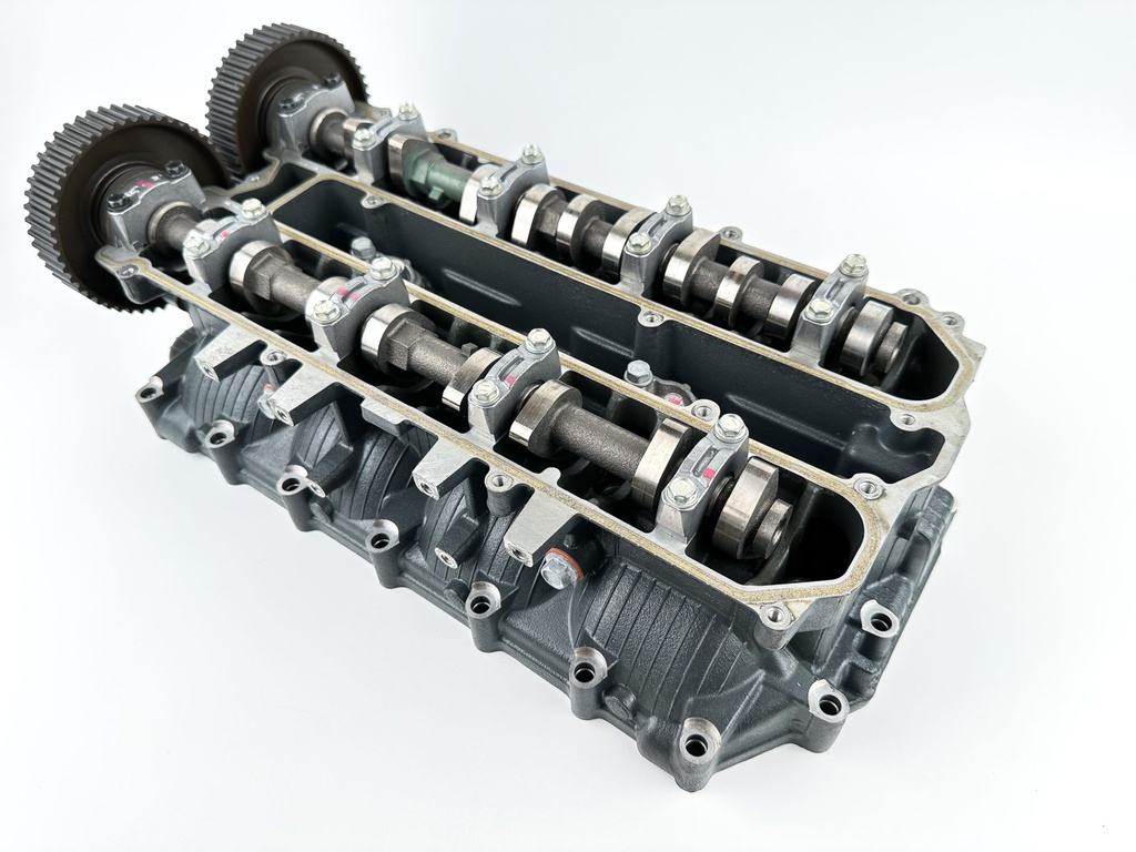 2015 Yamaha 150 HP 4 Stroke Outboard Cylinder Head 63P-W009A-04-9S OEM