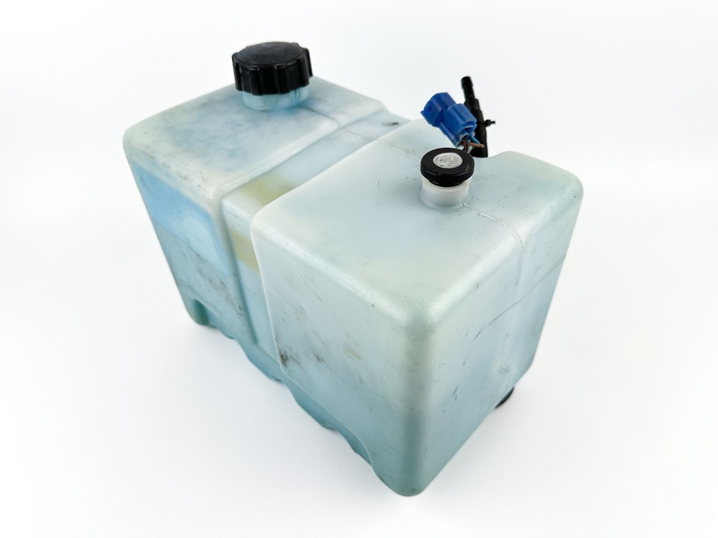 Yamaha Remote Outboard Oil Tank 10.5L 2.8 Gallons W/ Pump & Sensor