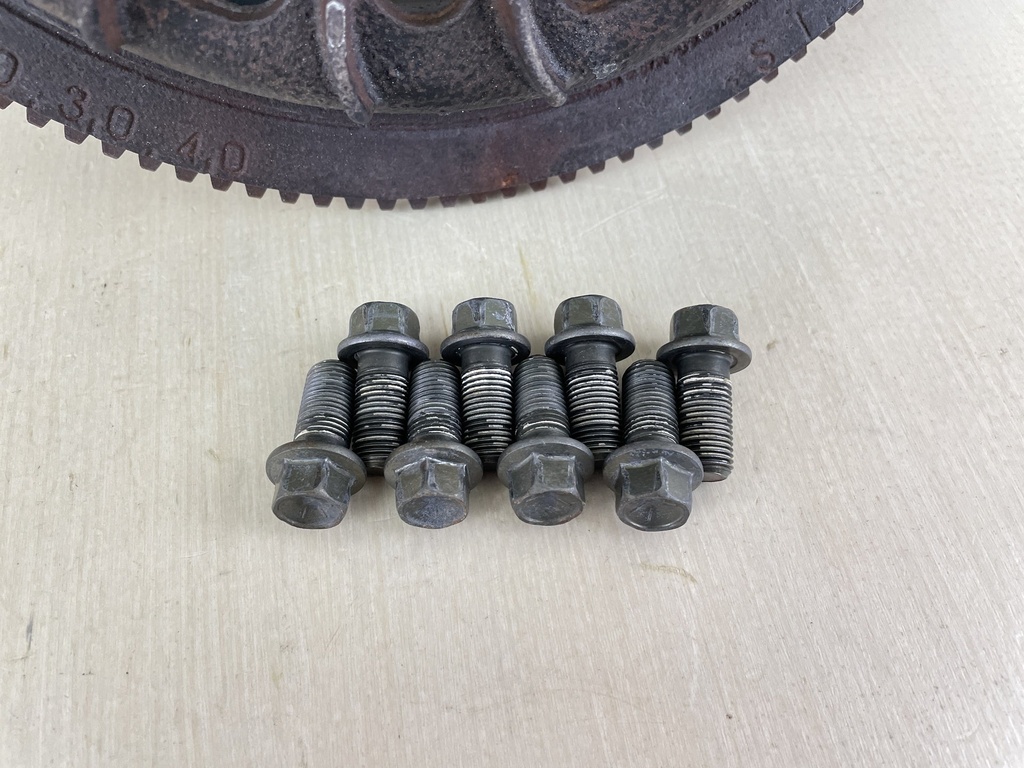 2004 Suzuki 225HP 4 Stroke Outboard Flywheel Assembly 32102-93J20