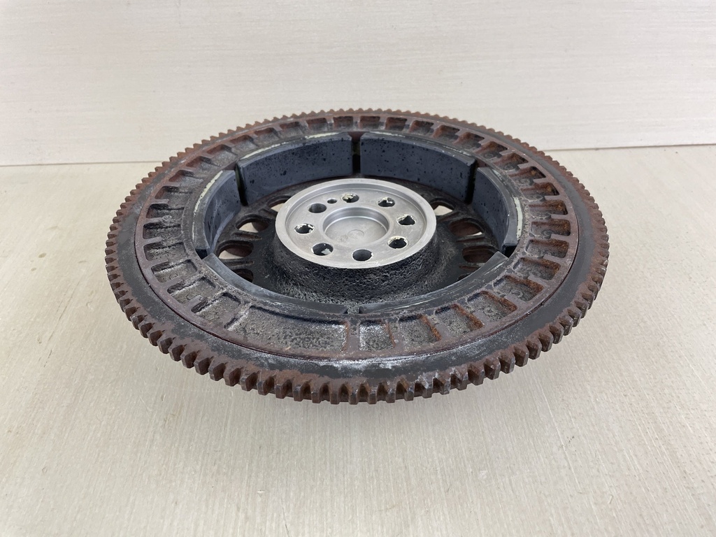 2004 Suzuki 225HP 4 Stroke Outboard Flywheel Assembly 32102-93J20