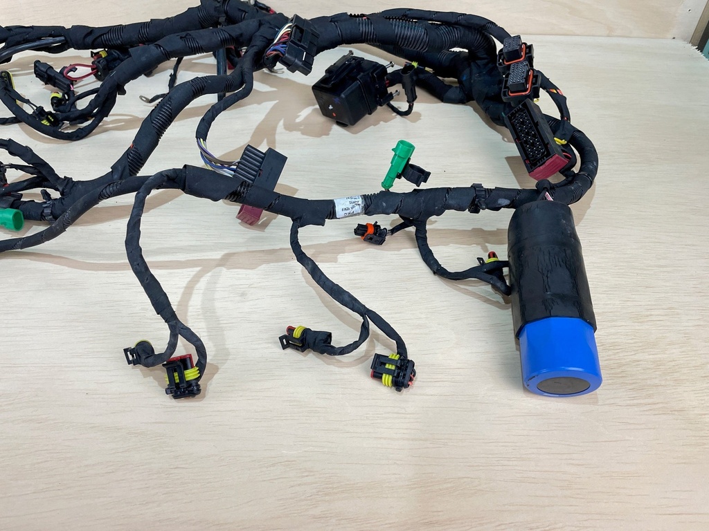 Evinrude Etec G2 150 - 200HP Outboard Engine Wiring Harness Assembly 0587320