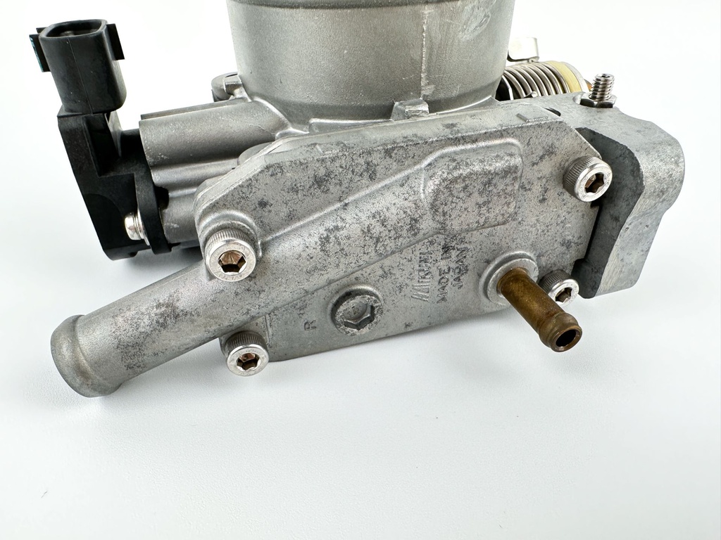 2011 Yamaha 115 HP 4 Stroke Outboard Throttle Body Assembly 68V-13751-20-00 OEM