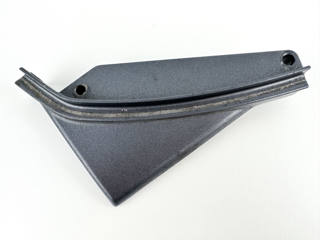 2011 Yamaha 115 HP 4 Stroke Outboard Cable Cover Plate 68V-42738-00-8D OEM