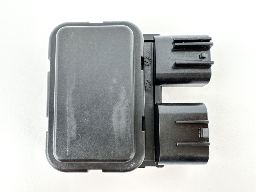 2018 Suzuki 200 HP 4 Stroke Outboard Trim Tilt Relay 38410-93J21 OEM