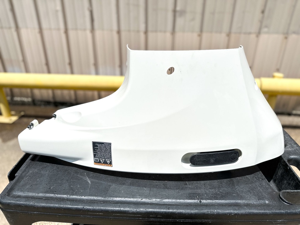 2018 Suzuki 200 HP 4 Stroke Outboard Top Cowling W/ Apron Set 61403-96810-Y5S