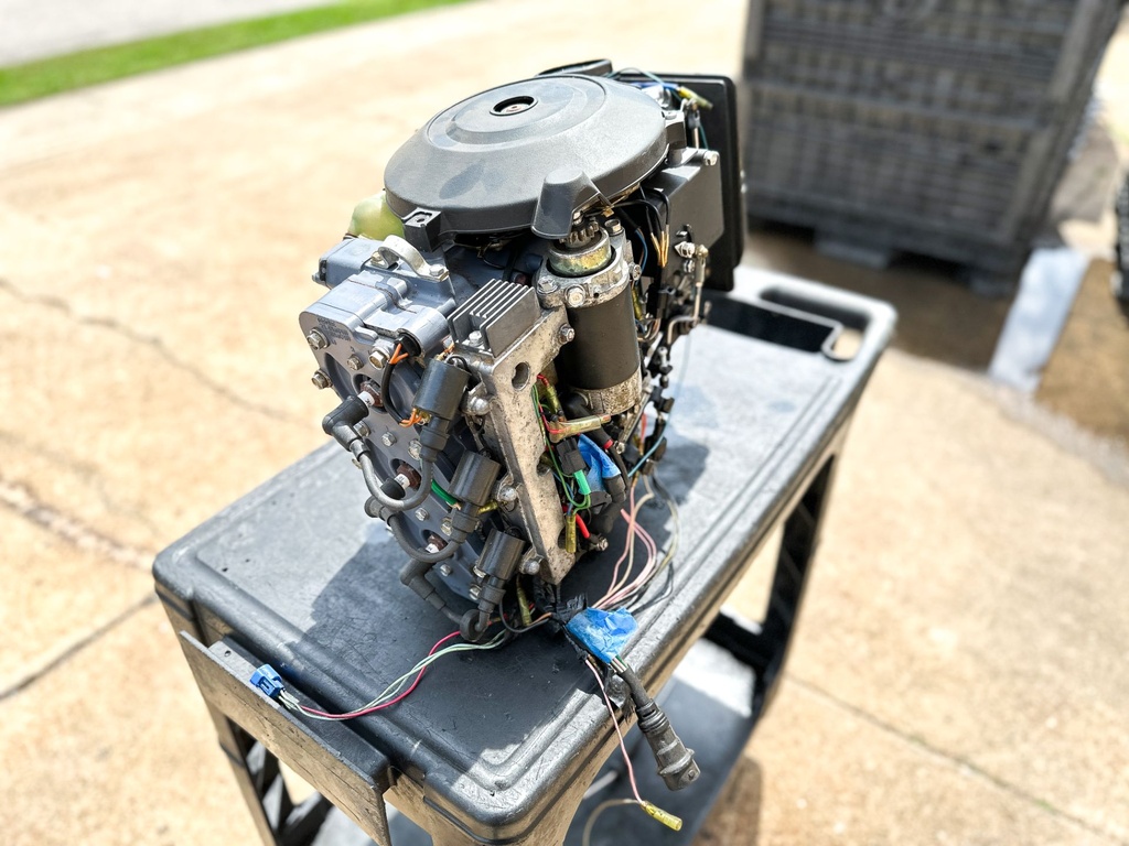 2003 Yamaha 50 HP 2 Stroke Outboard Powerhead Complete Ready To Install