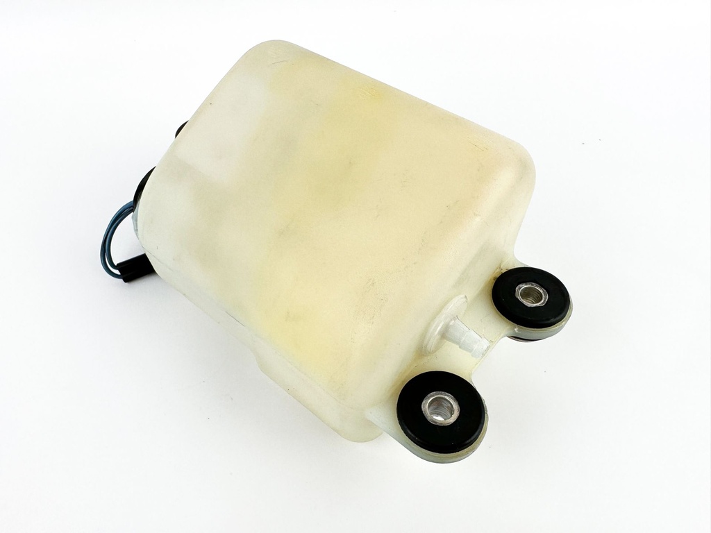 2014 Mercury 250 HP 2 Stroke Outboard Oil Tank 884525T1 OEM