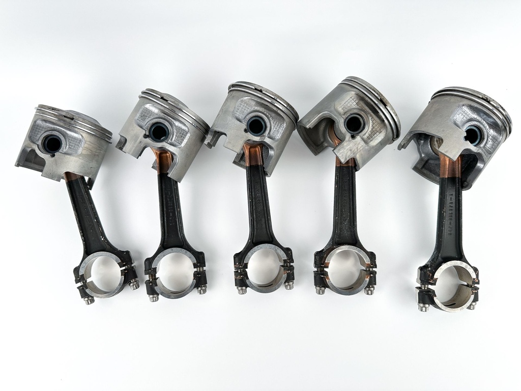 2014 Mercury 250 HP 2 Stroke Outboard Piston W/ Connecting Rod Set 843199T13