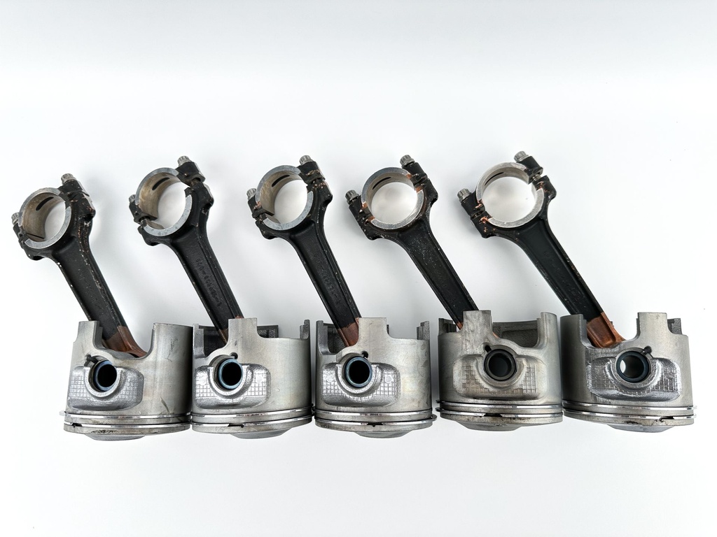 2014 Mercury 250 HP 2 Stroke Outboard Piston W/ Connecting Rod Set 843199T13