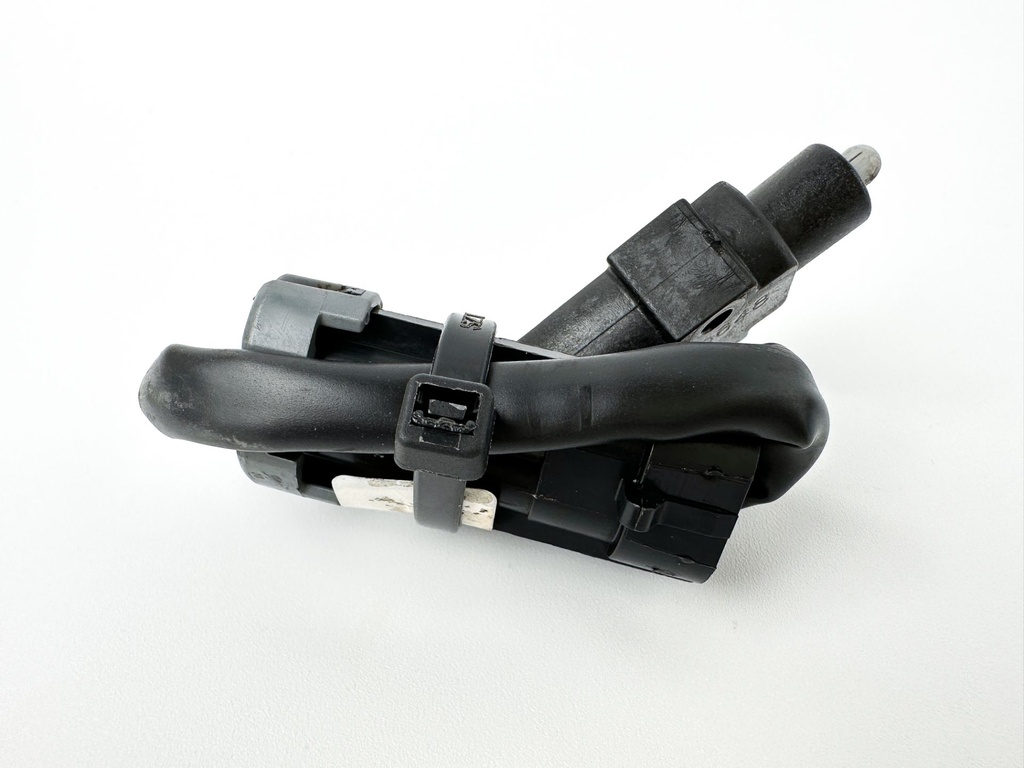 2014 Mercury 250 HP 2 Stroke Outboard Neutral Switch 8M0052939 OEM
