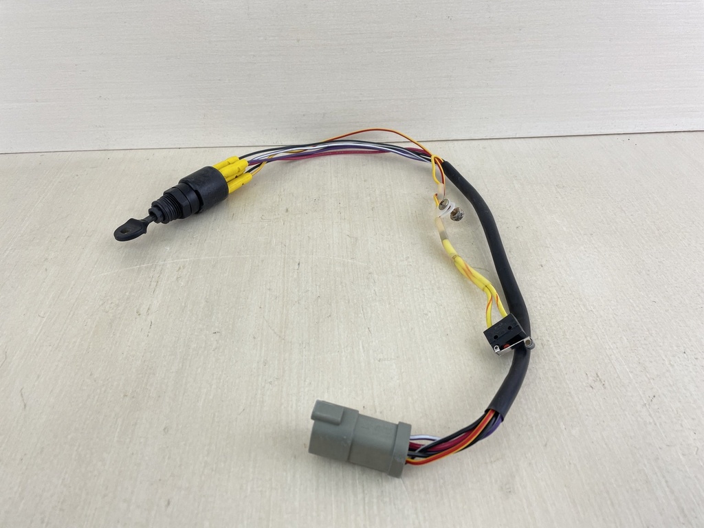 5005801 BRP Johnson Evinrude Single Key Switch Ignition 5005801 Used