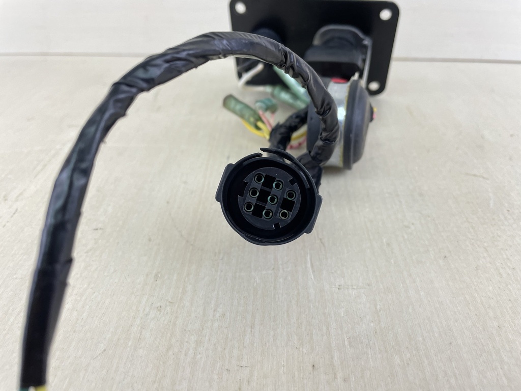 Yamaha Outboard Single Engine Ignition Key Switch Assembly 12 Pin