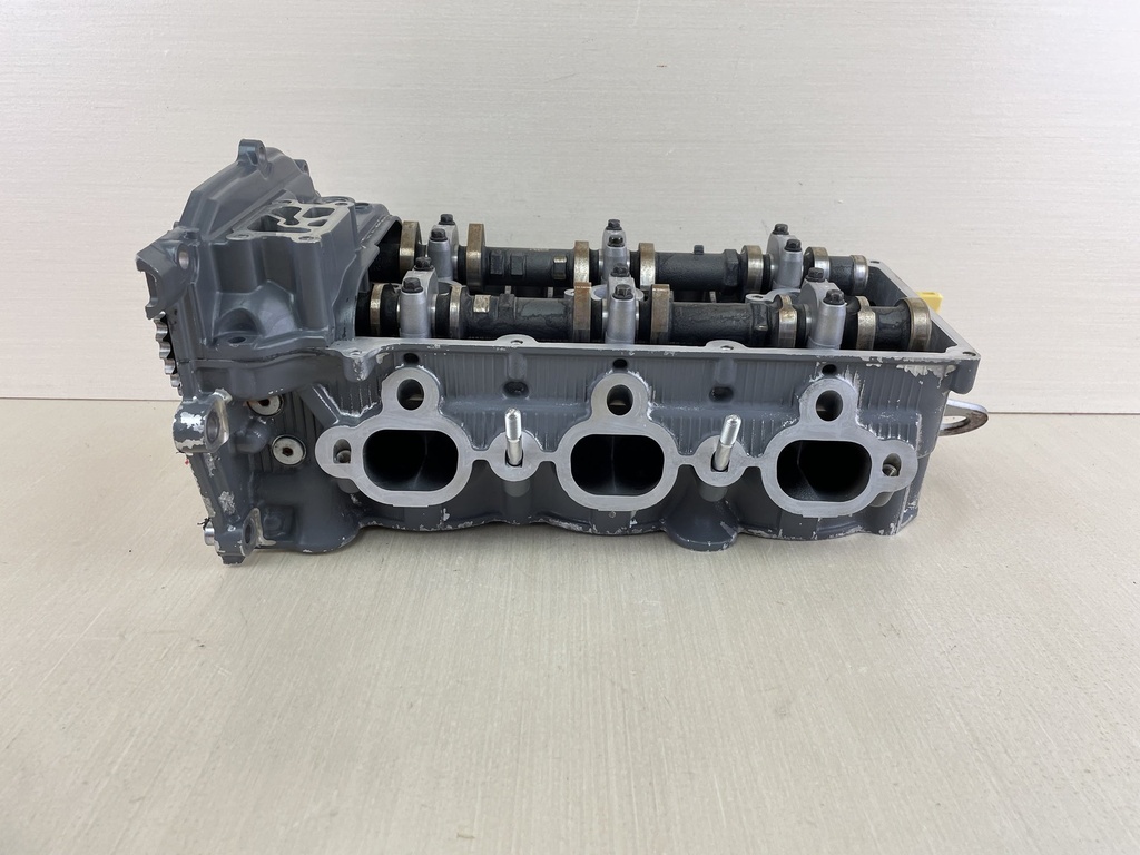 2004 Suzuki 225HP 4 Stroke Port Left Cylinder Head Assembly 11103-93J02