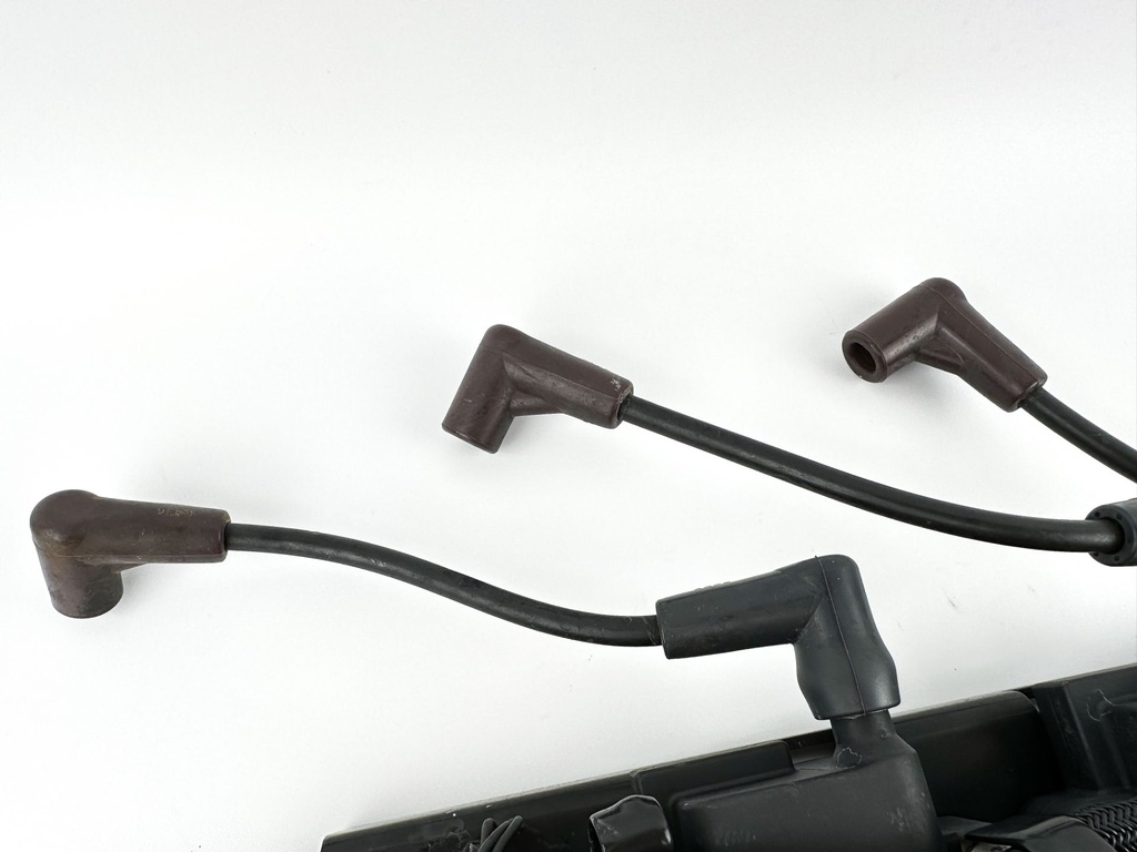 2015 Mercury 250 HP 2 Stroke Outboard Ignition Coil Set W/ Plate 879984A1 OEM