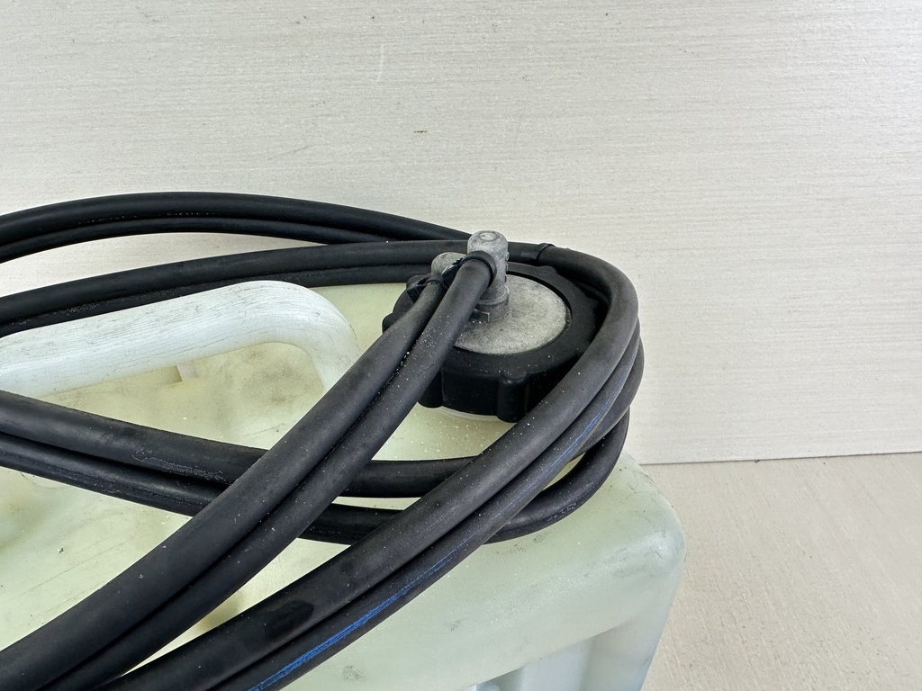 Mercury Marine Outboard Remote Oil Tank 3 Gallon 1257-8742A23 OEM