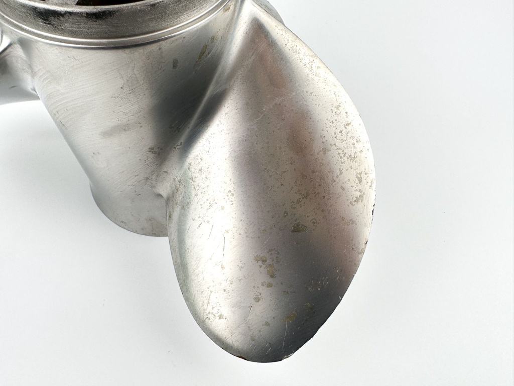 Mercury Vengeance Stainless Steel Propeller Prop 14" x 19P 3 Blade RH