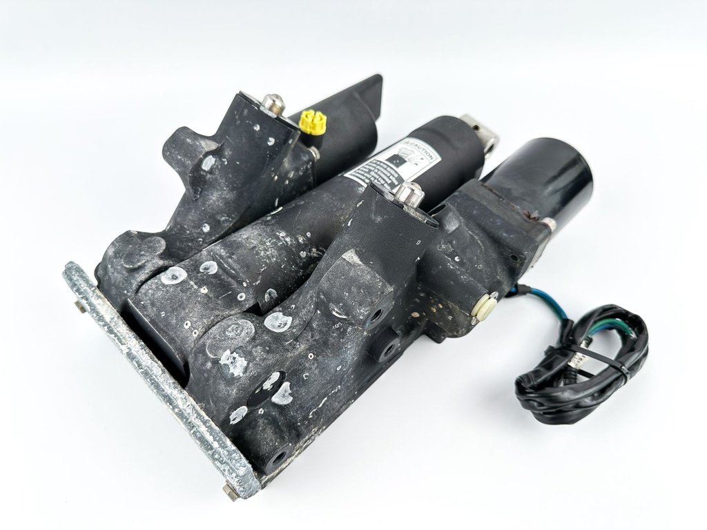 Mercury 115 135 150 175 200 225 250 HP EFI DFI 4 Stroke Power Trim Tilt Unit