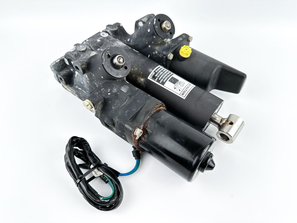 Mercury 115 135 150 175 200 225 250 HP EFI DFI 4 Stroke Power Trim Tilt Unit