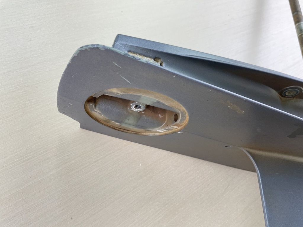 2002 Yamaha 40HP 4 Stroke Outboard 15" Short Lower Unit Gear Case RH 67C-45300-14-8D