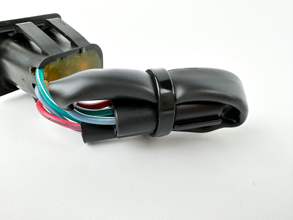2005 Mercury 225 HP 2 Stroke Outboard Trim Switch 8569901 OEM