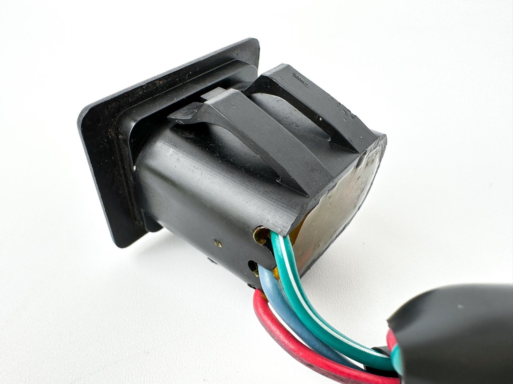 2005 Mercury 225 HP 2 Stroke Outboard Trim Switch 8569901 OEM