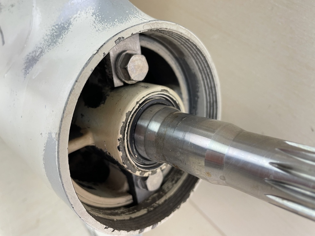 5004632 Evinrude Johnson 1995-2005 20" Lower Unit Gear Case V4 90 115 HP