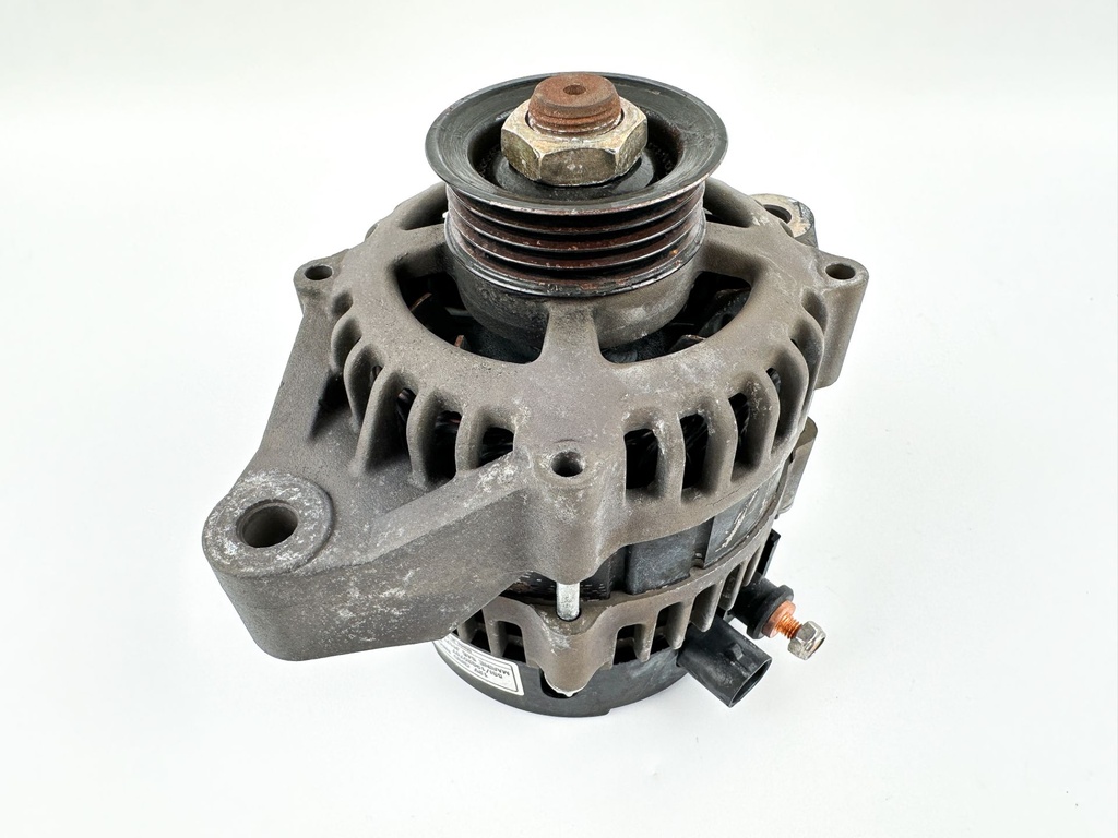 2005 Mercury 225 HP 2 Stroke Outboard Alternator 881247A1 Tested