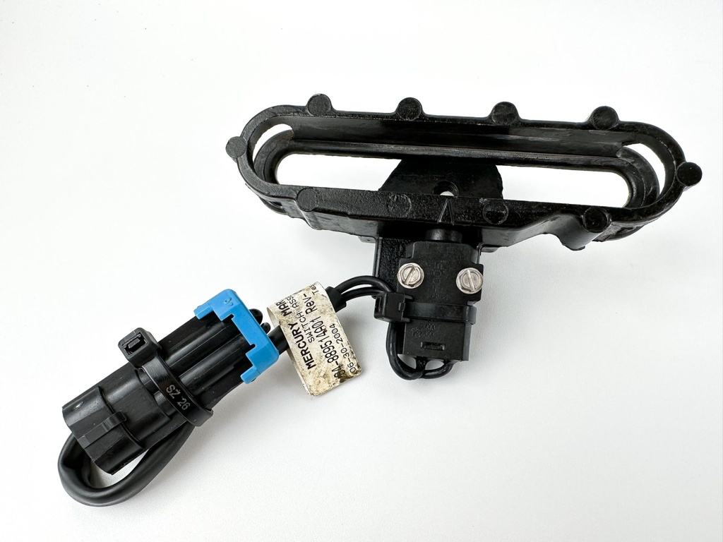2005 Mercury 225 HP 2 Stroke Outboard Neutral Switch 889514A01 OEM