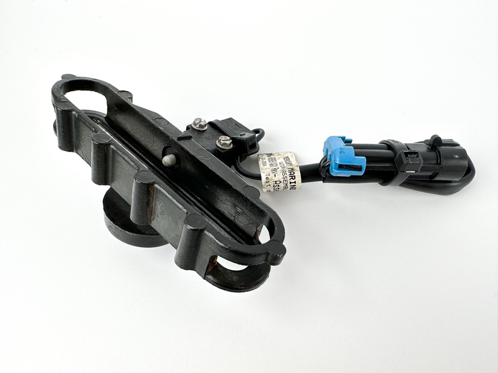 2005 Mercury 225 HP 2 Stroke Outboard Neutral Switch 889514A01 OEM