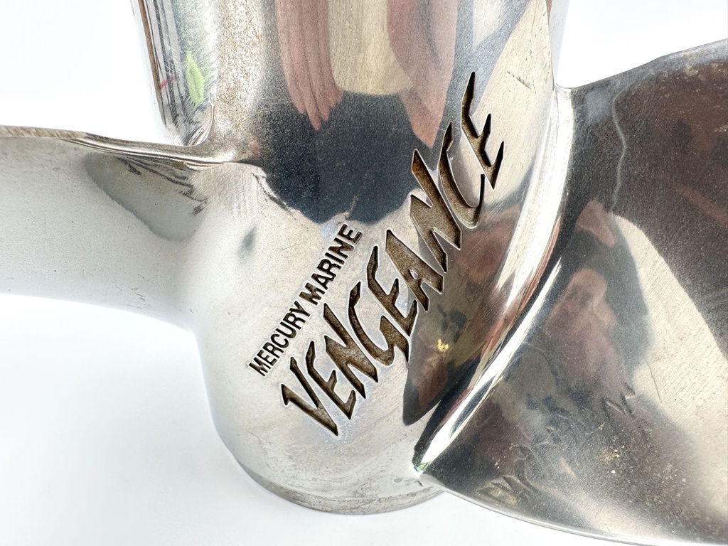 Mercury 48-16314 Vengeance RH 3-Blade 14″x 17P Stainless Steel Propeller