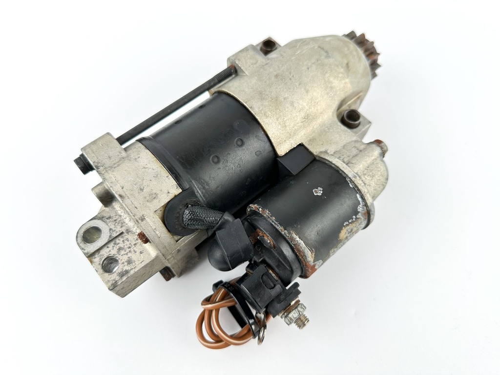 2004 Yamaha 225 HP 4 Stroke Outboard Starter Motor 69J-81800-00-00 OEM