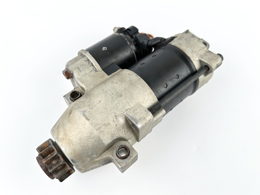 2004 Yamaha 225 HP 4 Stroke Outboard Starter Motor 69J-81800-00-00 OEM