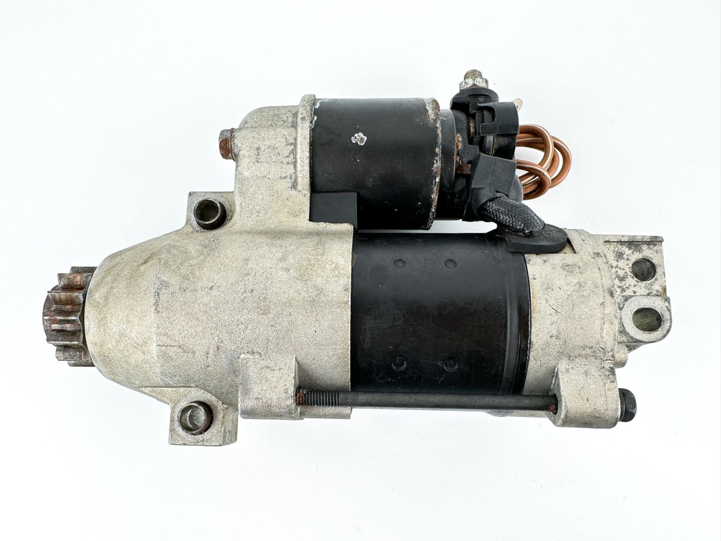2004 Yamaha 225 HP 4 Stroke Outboard Starter Motor 69J-81800-00-00 OEM