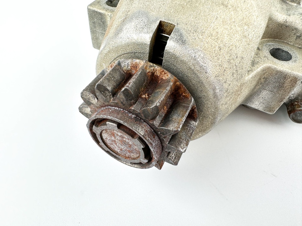 2004 Yamaha 225 HP 4 Stroke Outboard Starter Motor 69J-81800-00-00 OEM