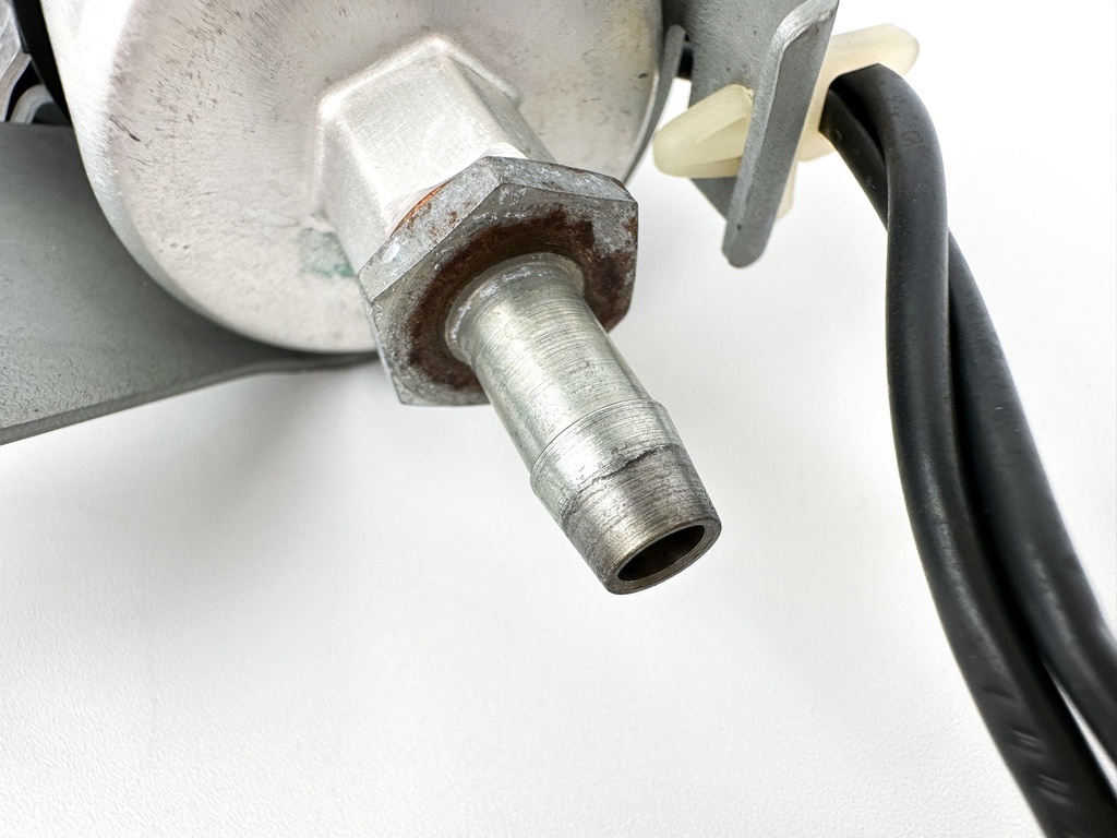 2014 Yamaha 200 HP 4 Stroke Outboard Fuel Pump 6CB-24410-00-00 Tested