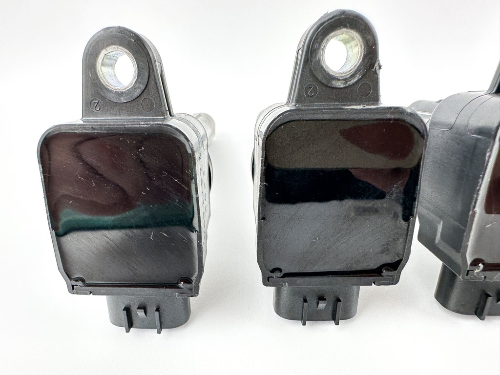 2014 Yamaha 200 HP 4 Stroke Outboard Ignition Coil Set 6CB-82310-00-00 OEM