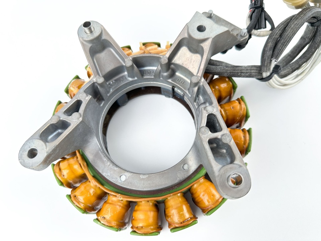 2014 Yamaha 200 HP 4 Stroke Outboard Coil Pulser Base Stator Assembly 6DA-81410-00-00 Tested