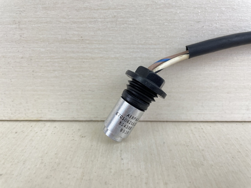 0585023 Johnson Evinrude 2 Stroke Outboard Port Temperature Switch 